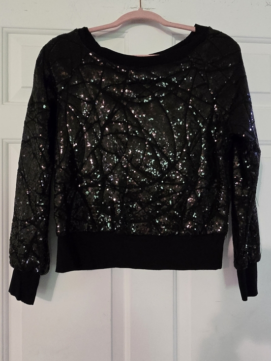 Guess by Marciano Tops - Guess By Marciano Black Sequin Quilted Cropped Sweatshirt